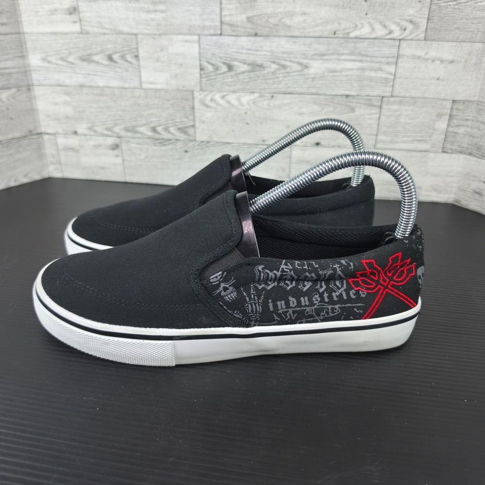 World Industries Ripper Boys Black Slip On Skate Shoes Size 4.5 F211100 Skull